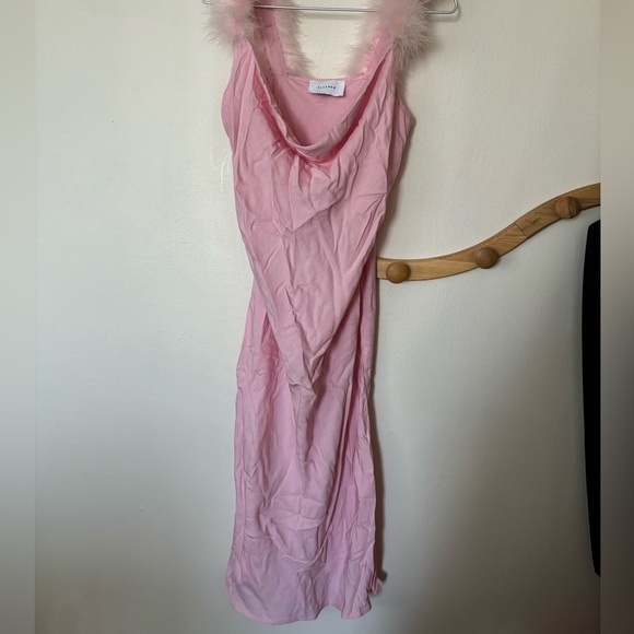 Sleeper feather slip dress 🎂💐🎀👛 - Picture 2 of 4